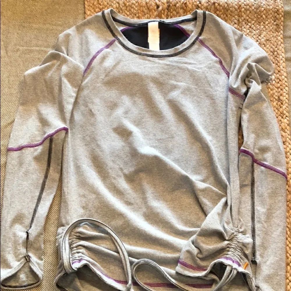 EUC Lucy Lucy-Tech LS Striped Tee w/ Ruching SMALL